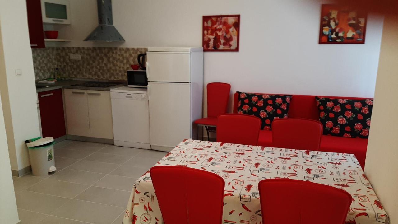 Apartmani Mw, Crveni Apartman Baška Exteriör bild