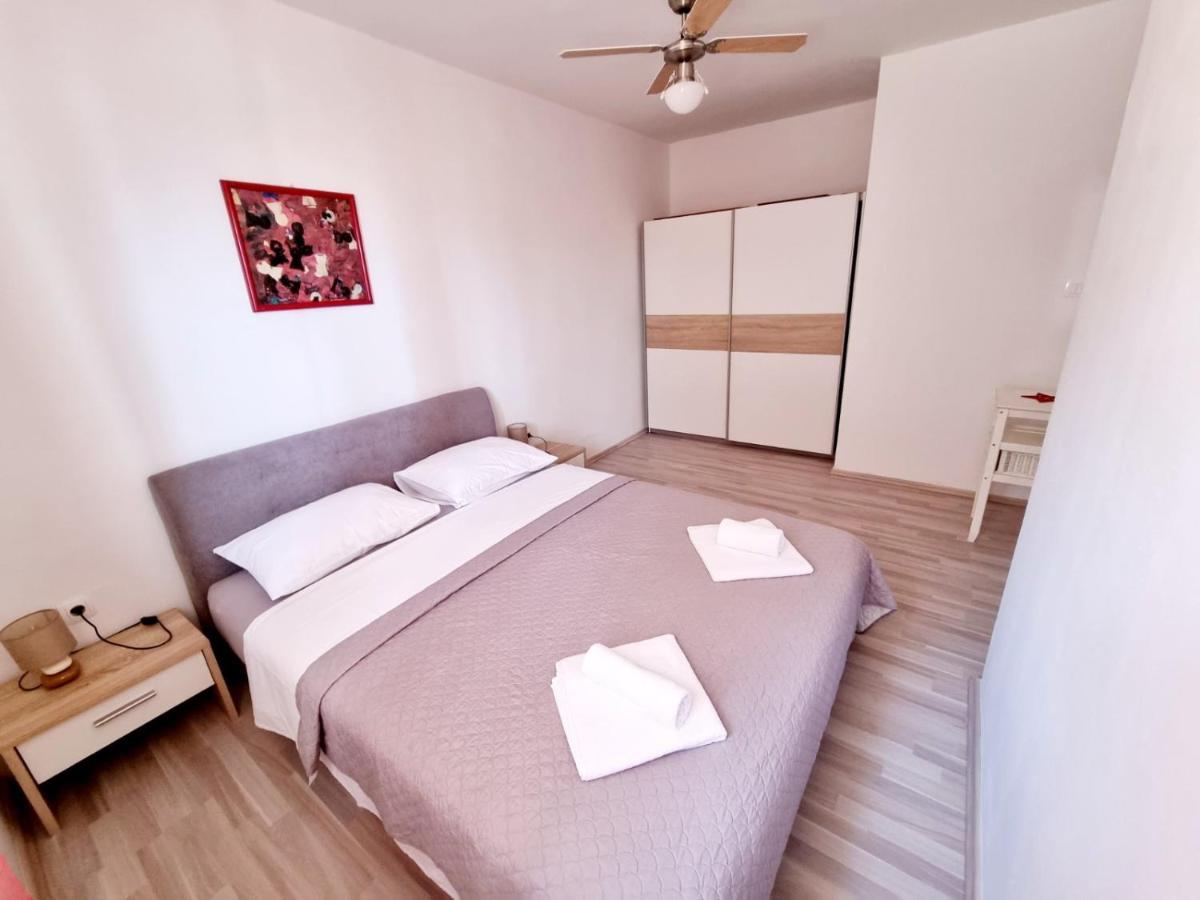 Apartmani Mw, Crveni Apartman Baška Exteriör bild