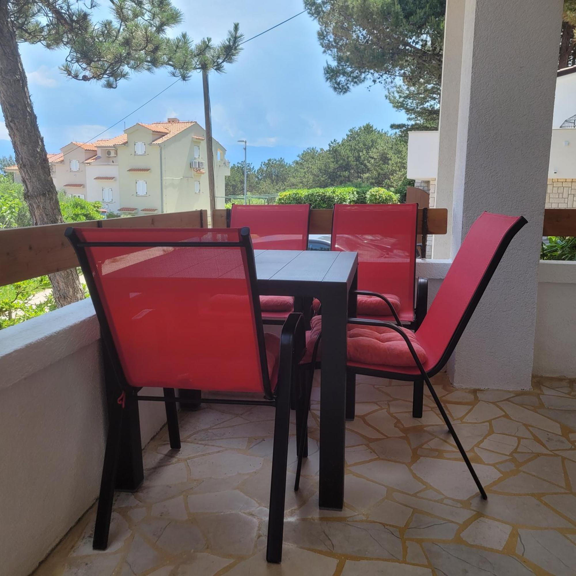 Apartmani Mw, Crveni Apartman Baška Exteriör bild