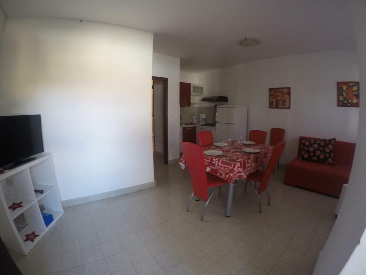 Apartmani Mw, Crveni Apartman Baška Exteriör bild